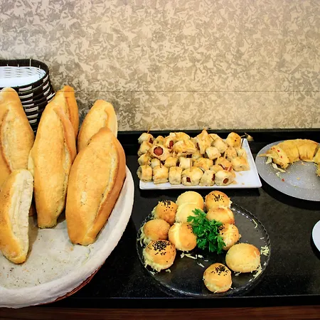 Hotel Burcman 3*